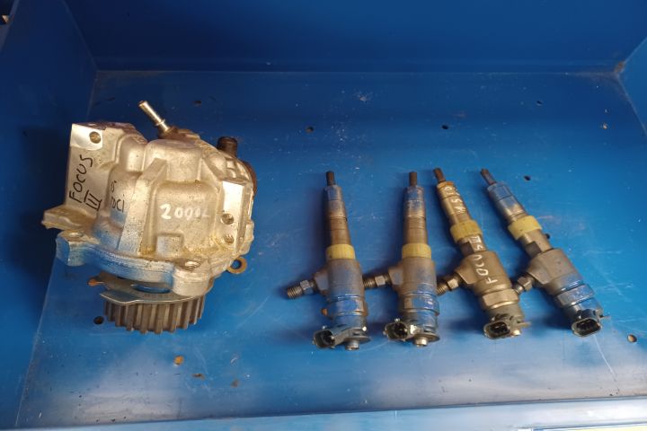 Kit injectie (pompa, rampa, injectoare) 0445010592  9811347280 044511