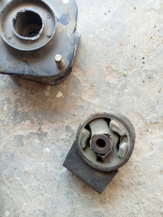 Мазда кронс 626.