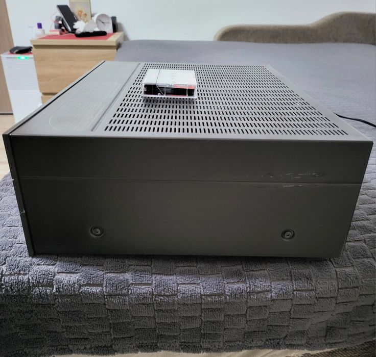 Technics Amplificator SU-8077K
