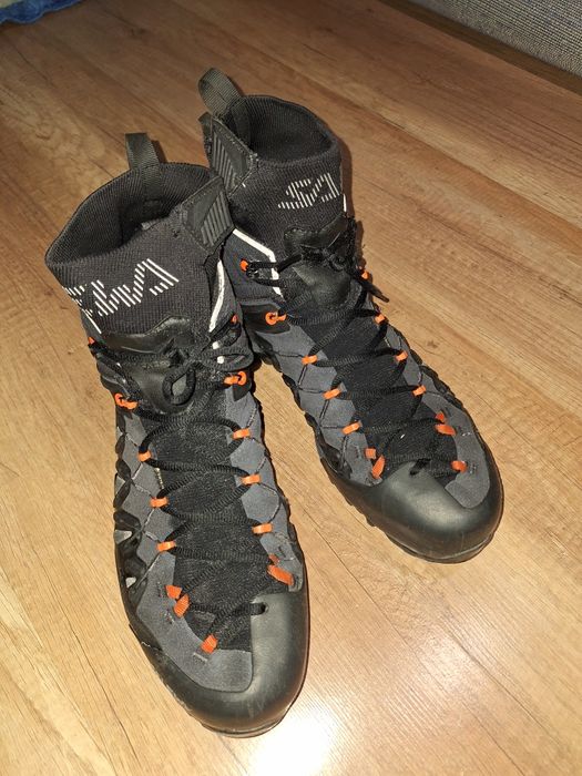 Продавам обувки Salewa