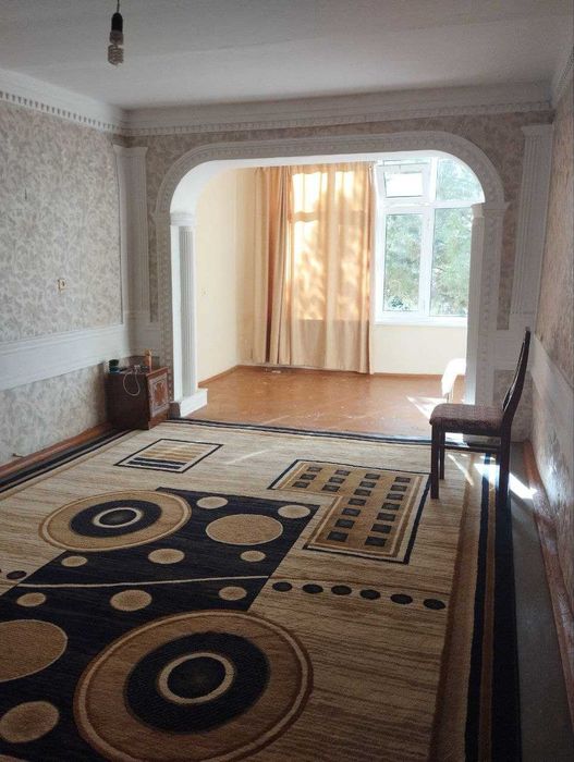 Срочно,квартира сотилади