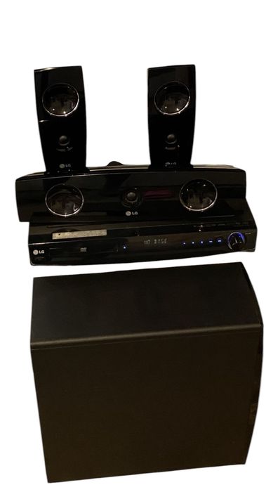 Система за домашно кино LG HT762
