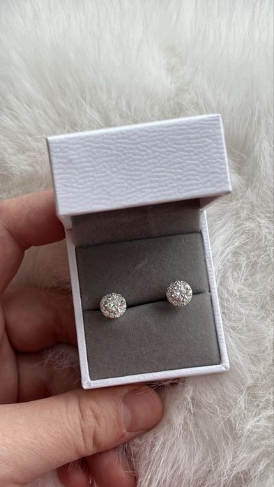 Пусеты Муассаниты