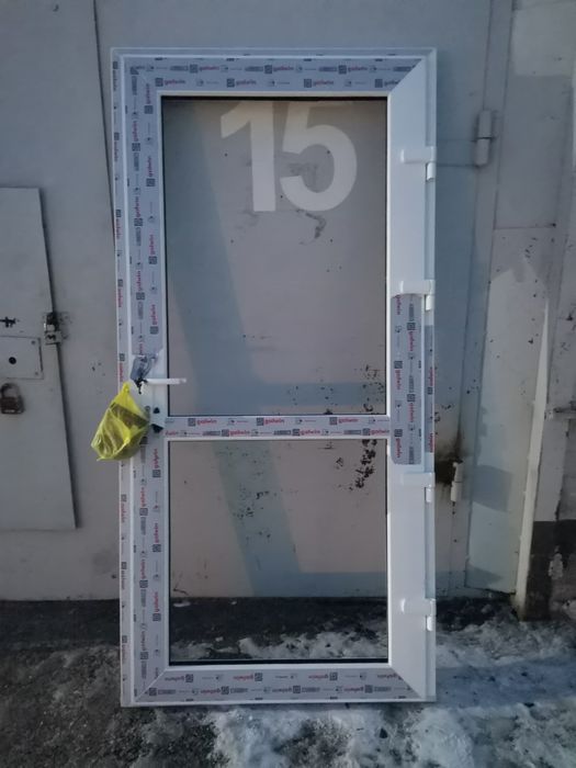 Продам пластиковые окна разные новые