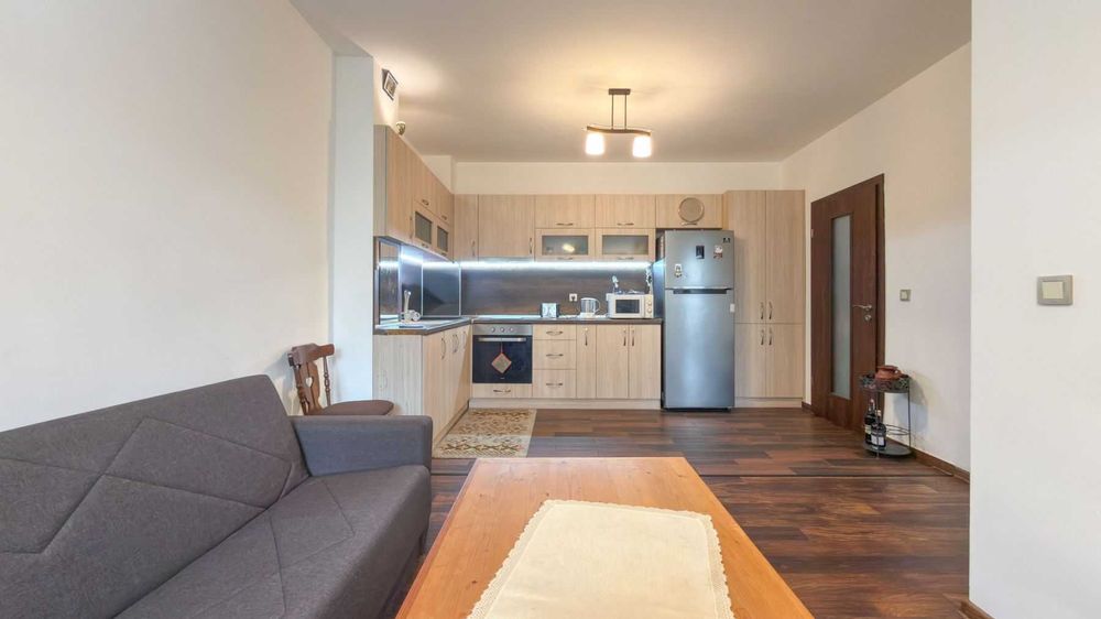 Двустаен апартамент в Надежда 2