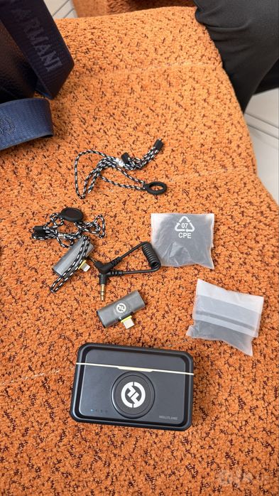 Holiyland M2 mikrafon telefon va kamera uchun