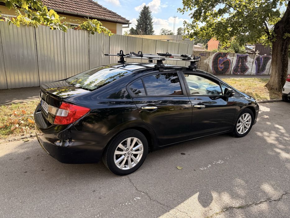 Honda civic sedan 1.8 cc