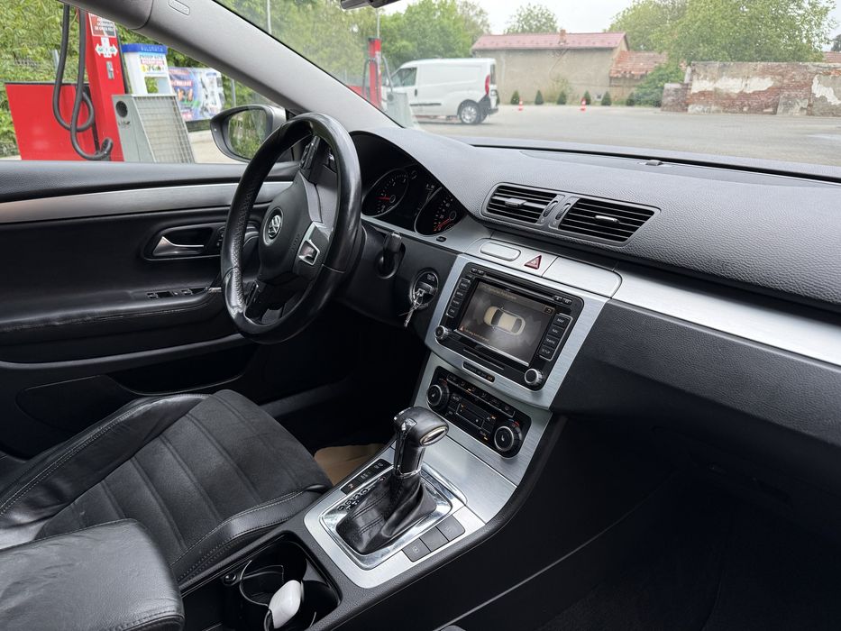 Volkswagen passat CC 2.0tdi 170cp dsg navi xenon senzori ! Nr valabil!