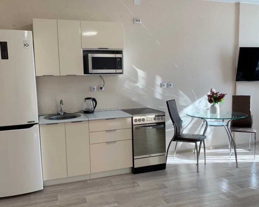 Дава се под наем Едностаен апартамент в Пловдив, Мараша - 45 кв.м за 153 € - Снимка #1