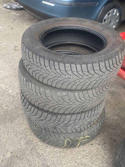 Vând anvelope iarnă Kumho