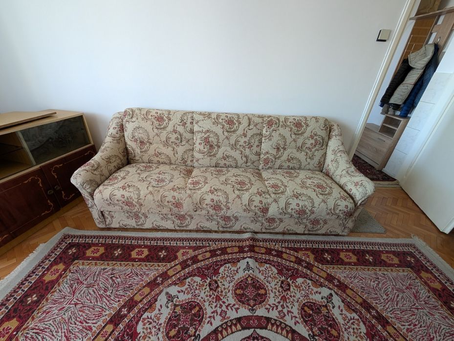 Vand Canapea extenisila 3 locuri