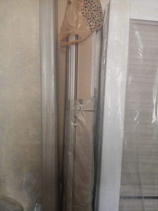 Продаются межкомнатные двери.