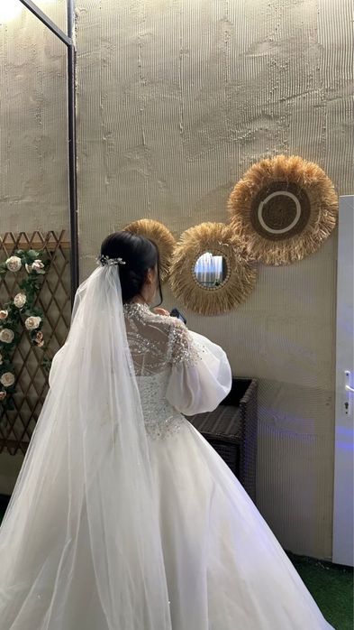 Бір ақ рет киілген