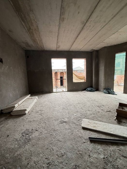 Амир темур махалля,  Продаётся  Евродом  каробка  12-соток