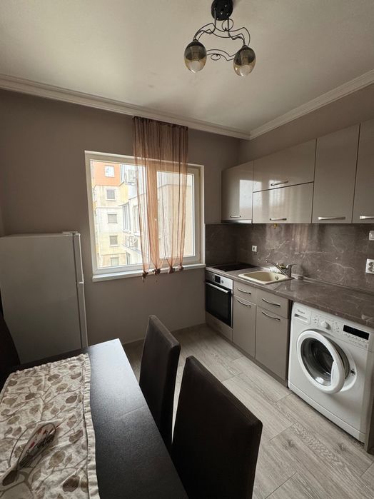 Дава се под наем Двустаен апартамент в Пловдив, Център - 60 кв.м за 468.69 € - Снимка #8