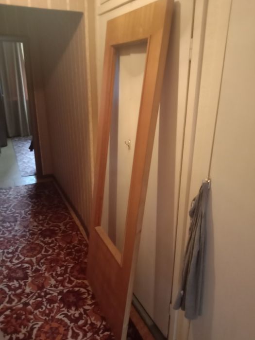 Продам межкомнатные двери