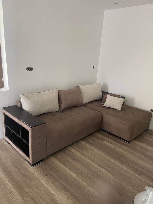 Нов ъглов диван Мелвин спринг S