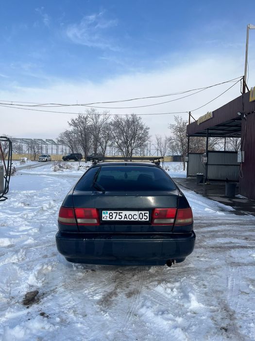 Тойота карина Е сатылады