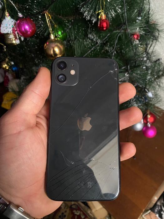 Айфон 11 128 гб обмен на айфон 12 или 12 мини с моей доплатой