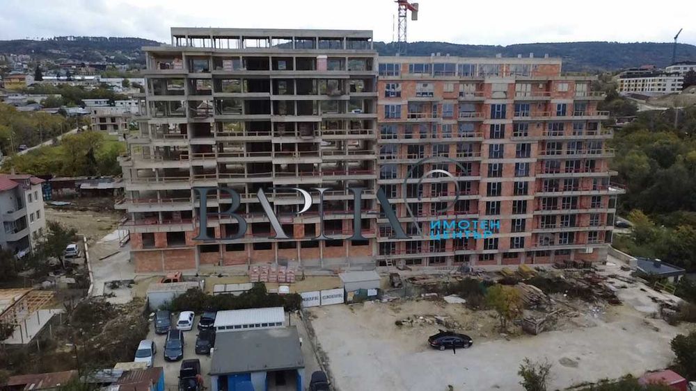 Продава се Тристаен апартамент в Варна, Цветен квартал - 114 кв.м за 680 €/кв.м - Снимка #1