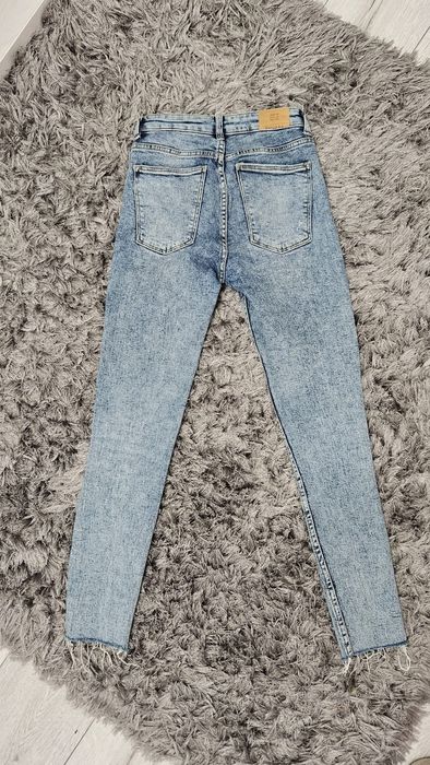 Vand blugi Bershka