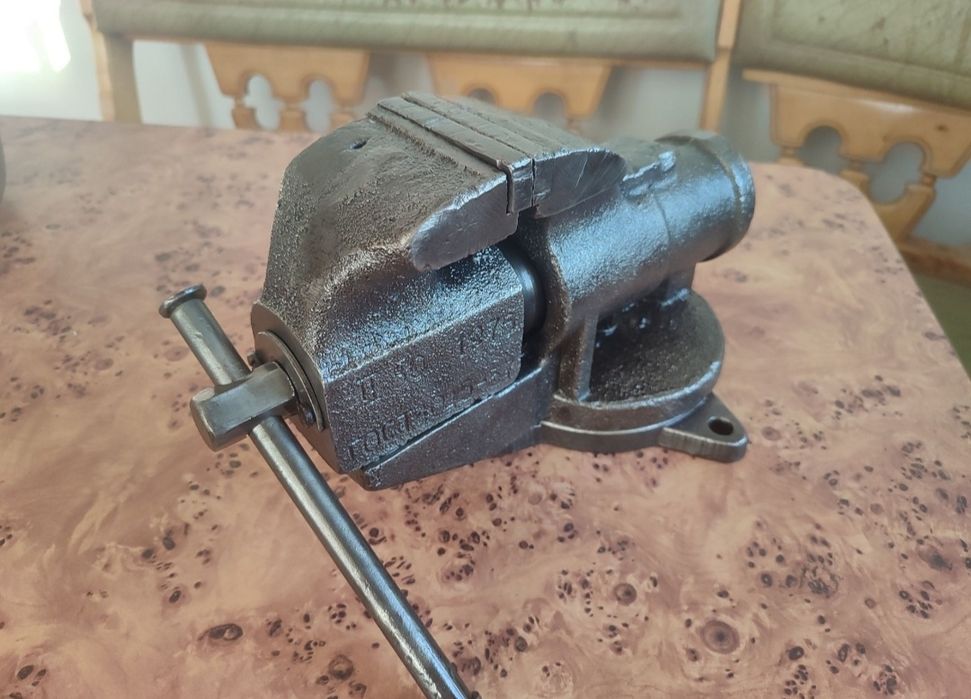 Тиски СССР 40000