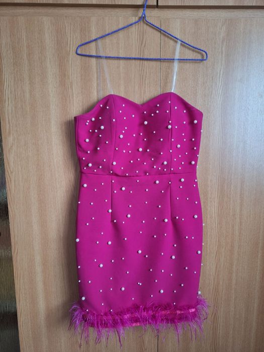 Vând rochiță cu corset