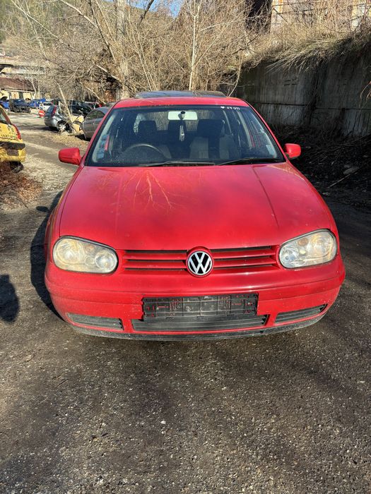 Фолксваген голф 1.8 турбо 150к.с за части.