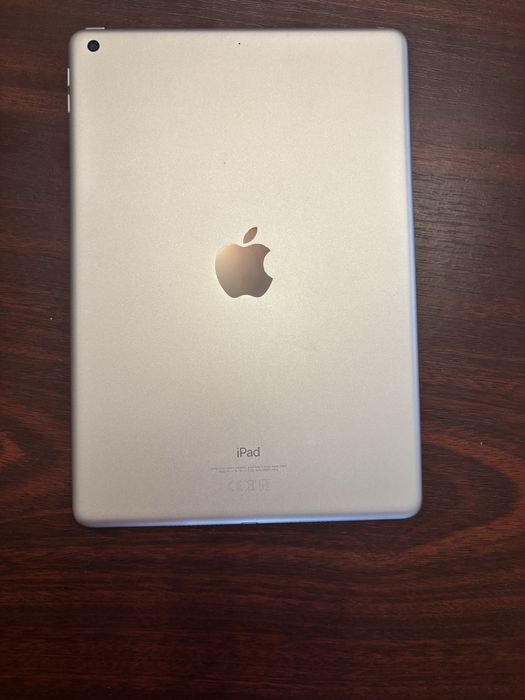 Ipad 9 10.2” (2021)+ accesorii