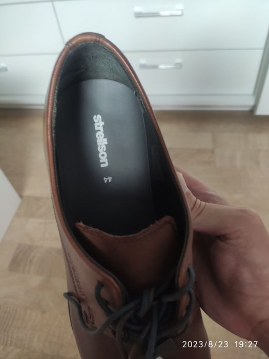 Мъжки обувки Strellson