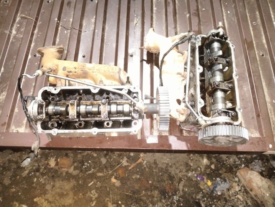 ГБЦ Ауди 100 с4.