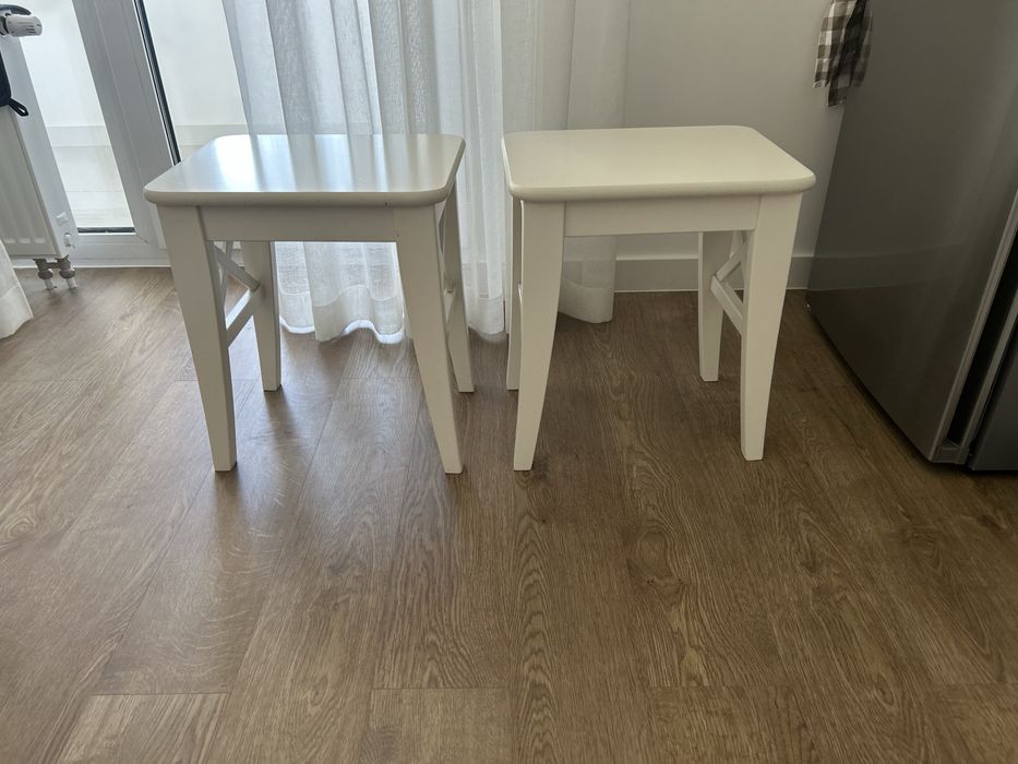 Продам 2 табурета икеа
