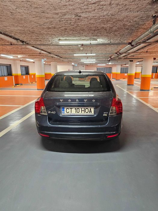 VOLVO S40 2010 — imagine 3