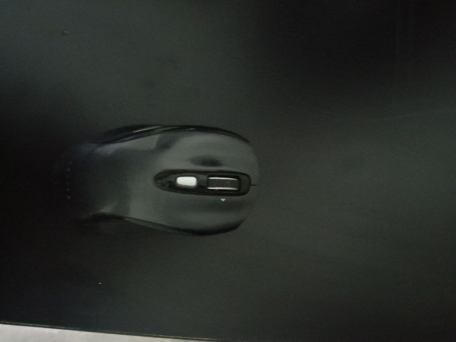 Продам клавиатуру с мышкой.