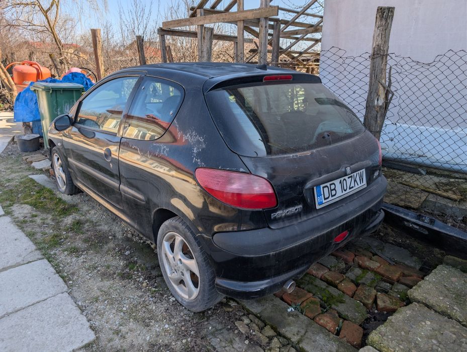 Dezmembrez Peugeot 206 1.6 16V TU5JP4 NFU 2001 manual 3 uși impecabil