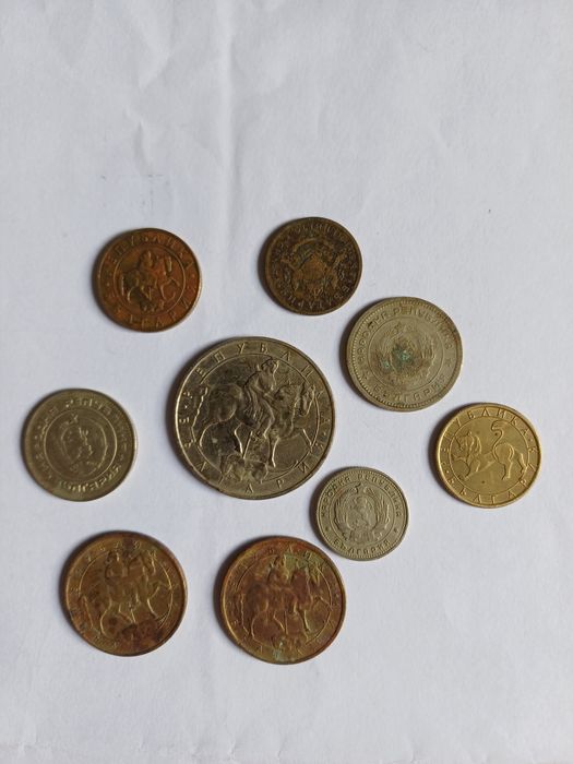 Стари български монети