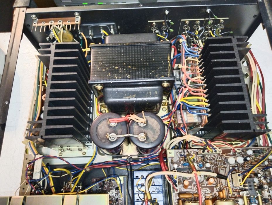 TRIO KA-7500 стерео усилитель
