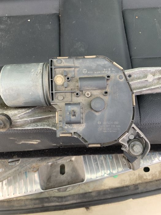 Ansamblu stergator E classe W212