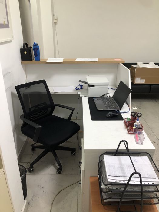 Продам ресепшн офисный