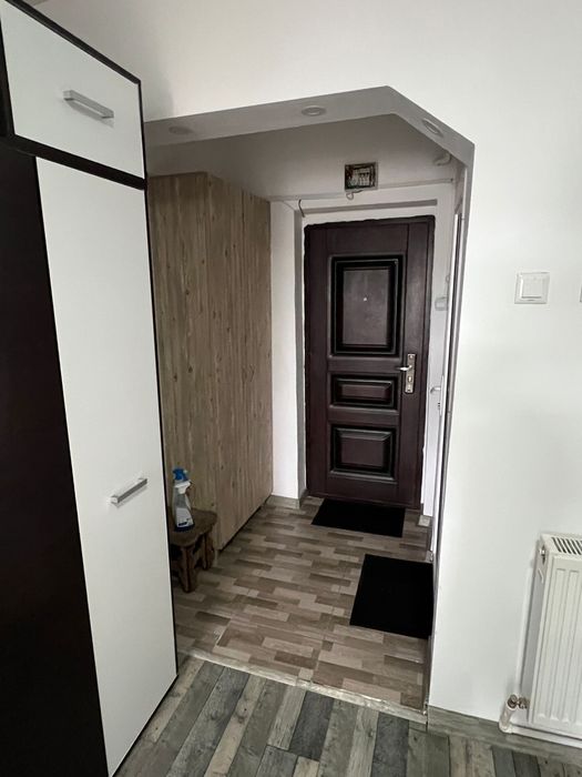 Garsonieră de închiriat