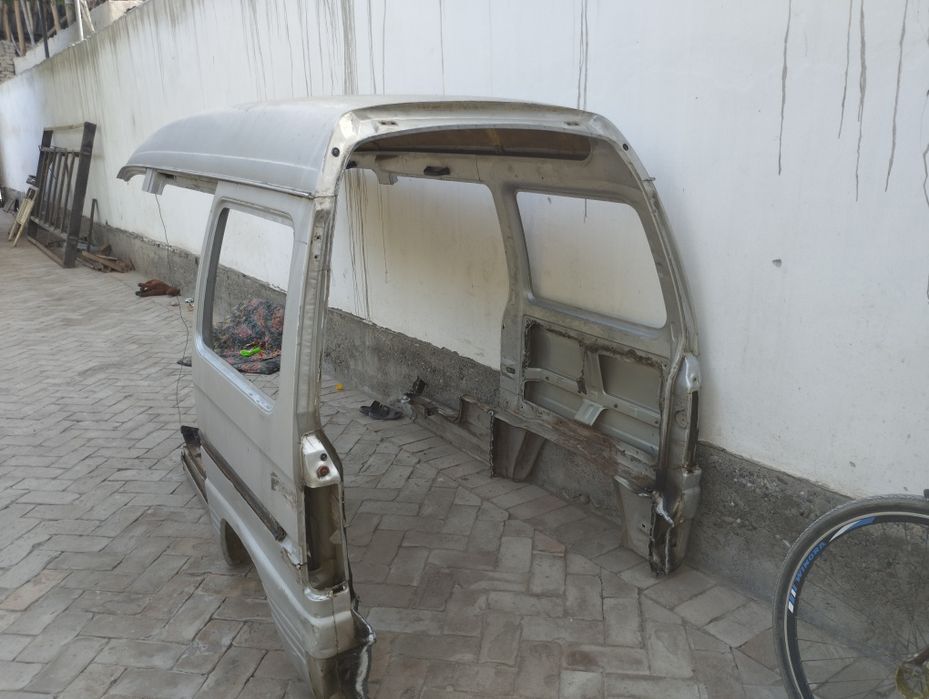 дамас эшик орка капот ва том ва бошка запчастлар