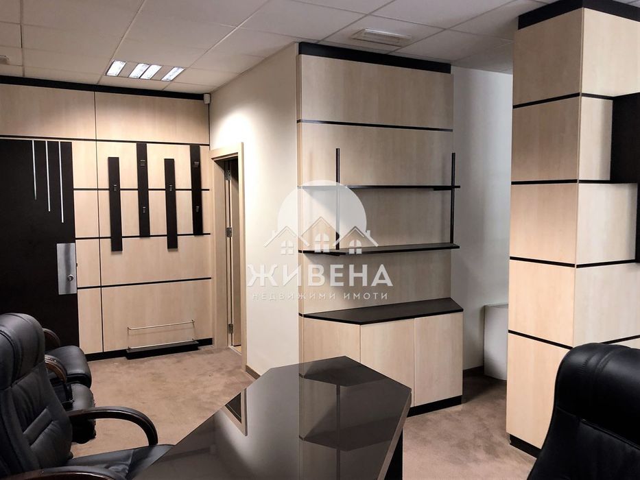 Офис за продажба до Спортна зала, площ 410 кв.м