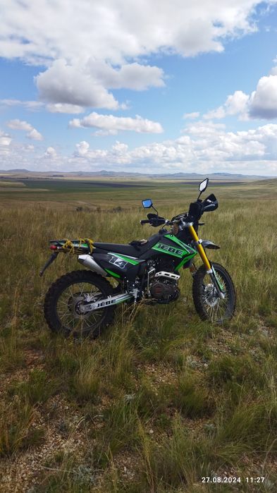 Продаю мотоцикл в идеальном состоянии.