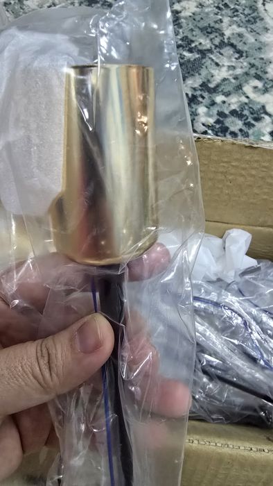 Plafoniera noua, 8 brate