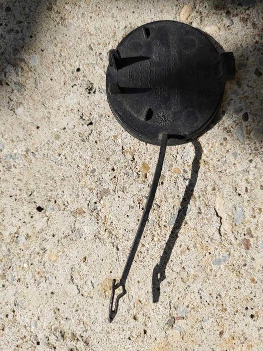 Части от предна броня за Ауди A4 B7 и суббуфер