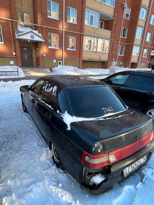 Ваз 2110.             .