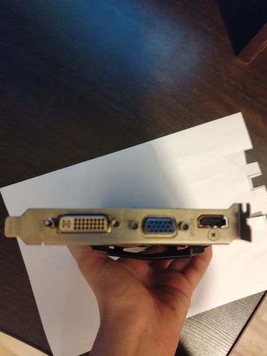 Видео карта продам