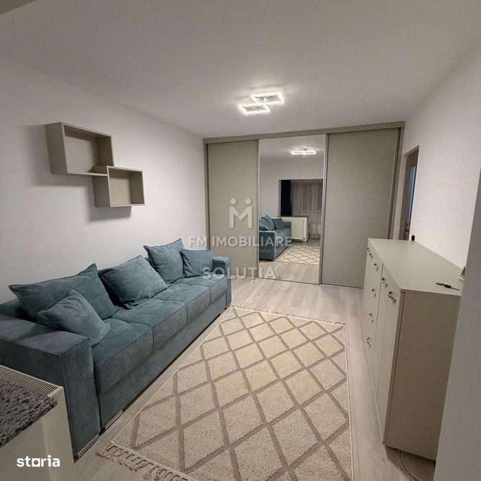 Garsonieră complet utilată, prima închiriere