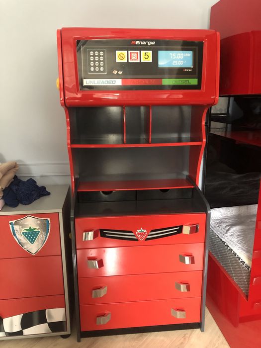 Продам шкаф детский