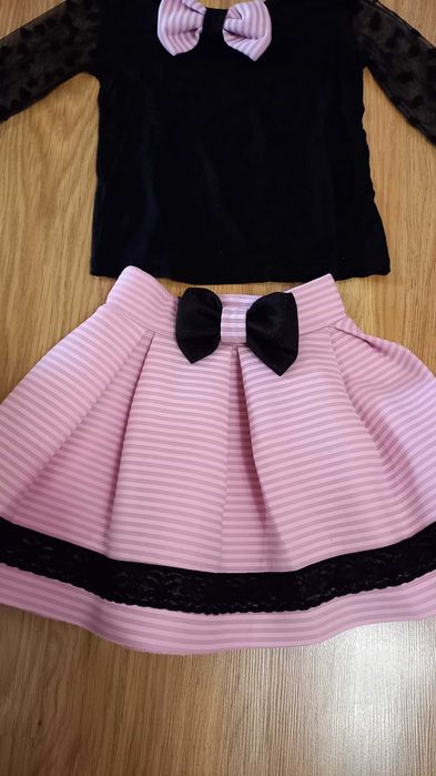 Детски комплект пола и блуза